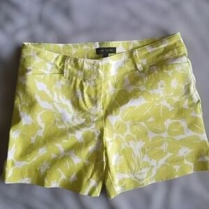 The limited shorts Mid Rise